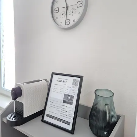 U Zamku - Self Check In - Airport Osr Mosnov Apartment